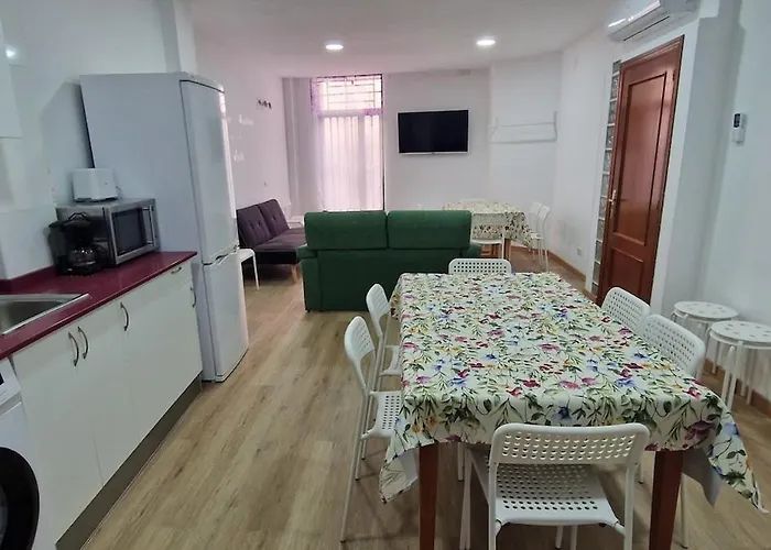 펜션 Serranos Centro *