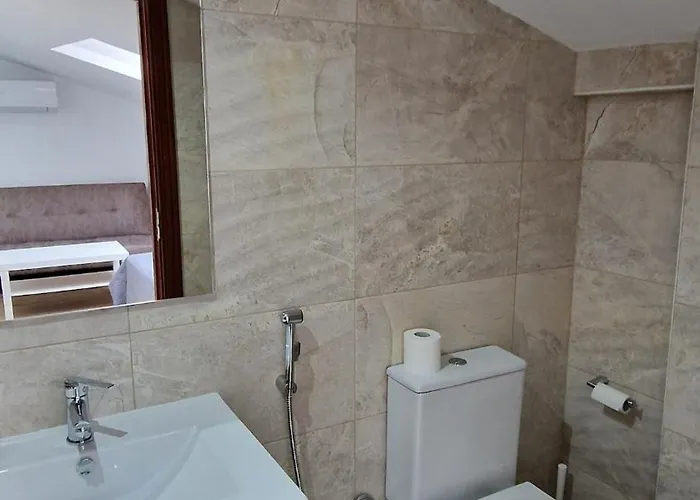 Serranos Centro 펜션